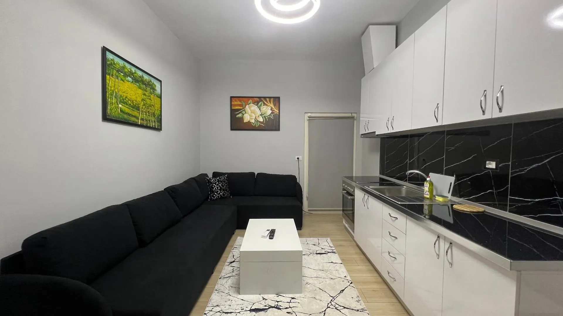 Anxhelo'S Apartments Tirana