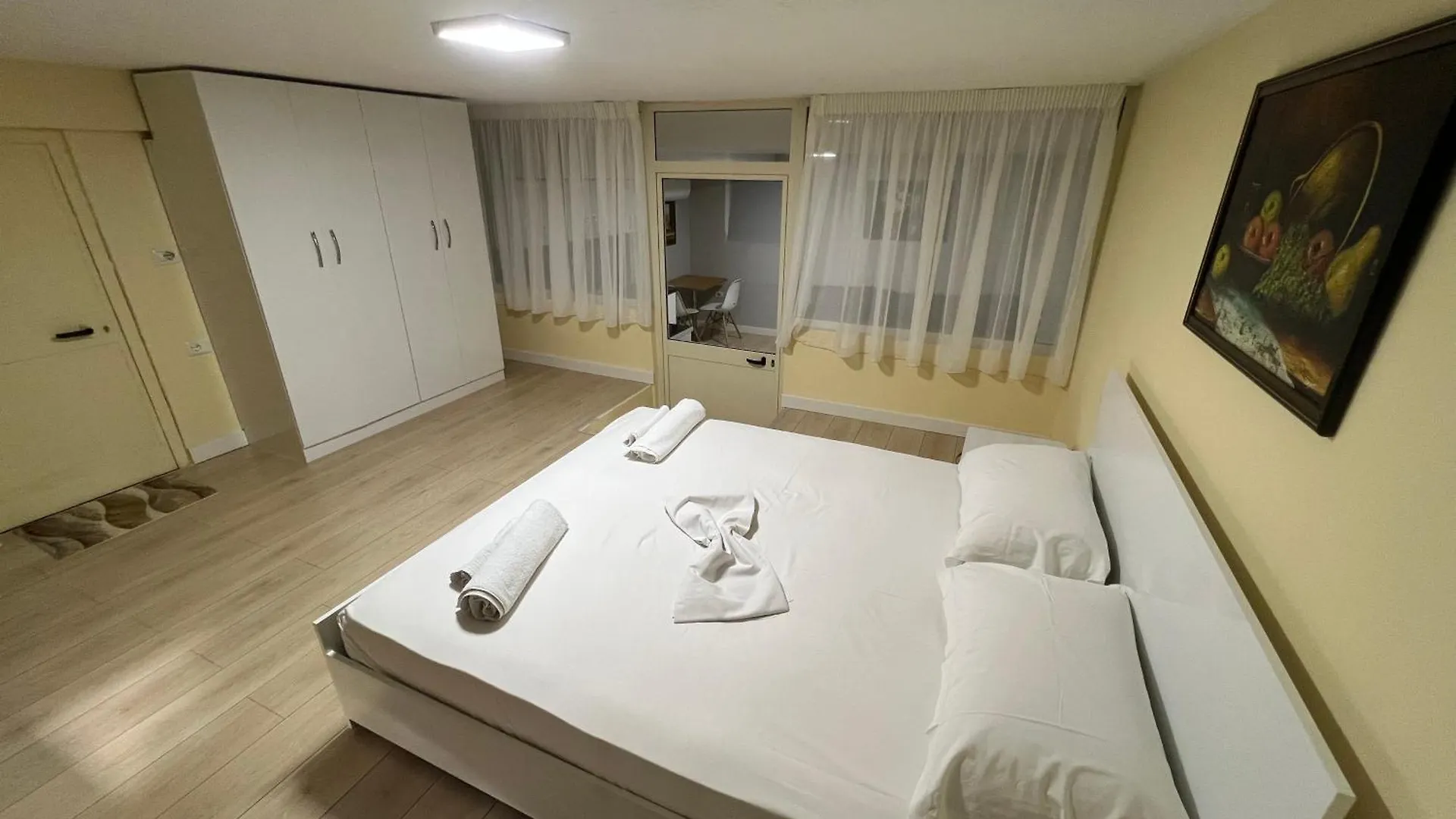 Anxhelo'S Apartments Tirana 0*,  Albania